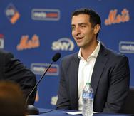 David Stearns, nuevo GM de Mets, junto al dueño del equipo, Steve Cohen.