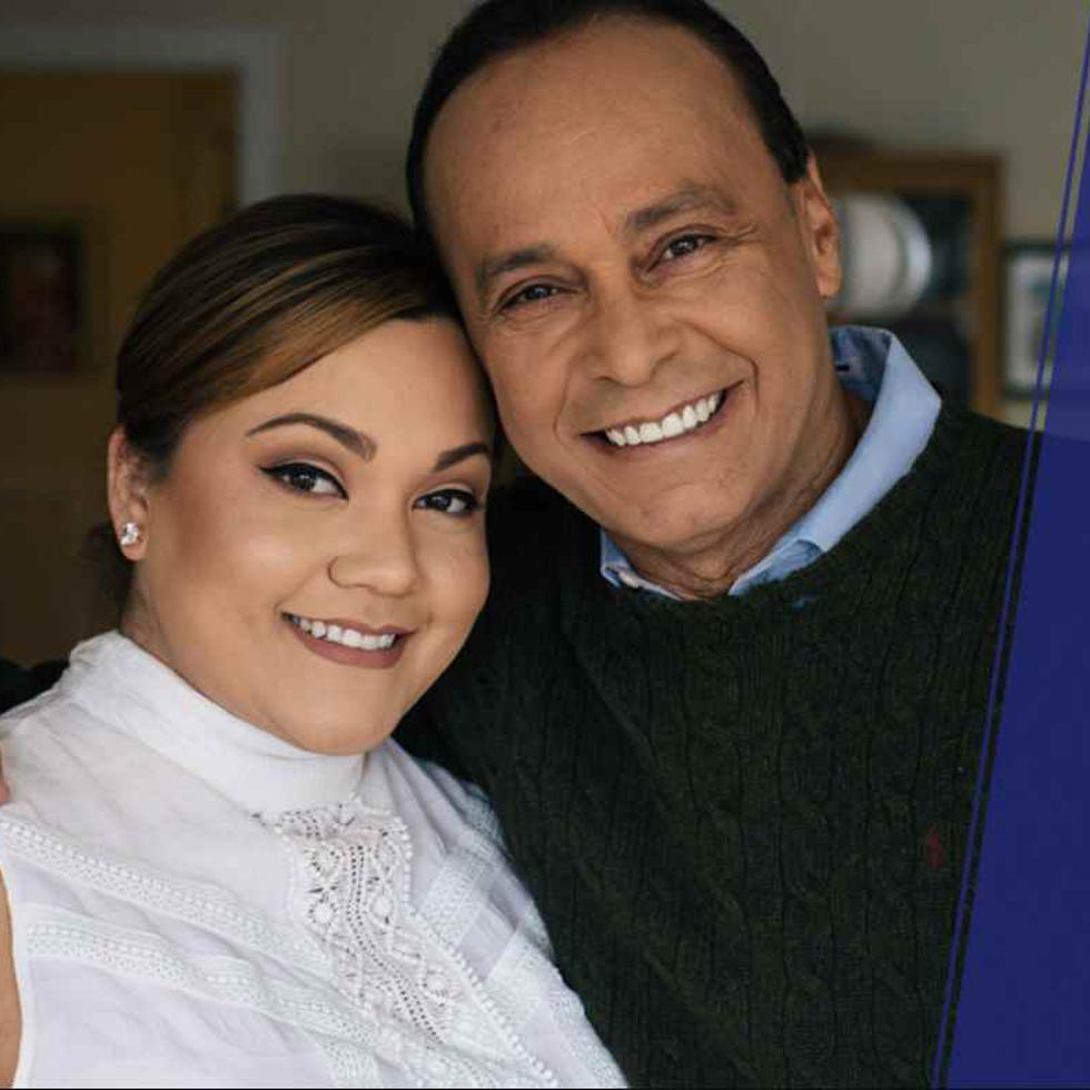 En la foto aparece Jessica Gutiérrez con su padre, Luis Gutiérrez.  (Facebook / @RepGutierrez)