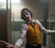 Joaquin Phoenix en una escena de la película "Joker". ( AP)