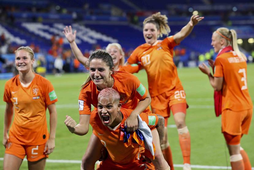 Holanda venció 1-0 a Suecia este miércoles. (AP/Francisco Seco)