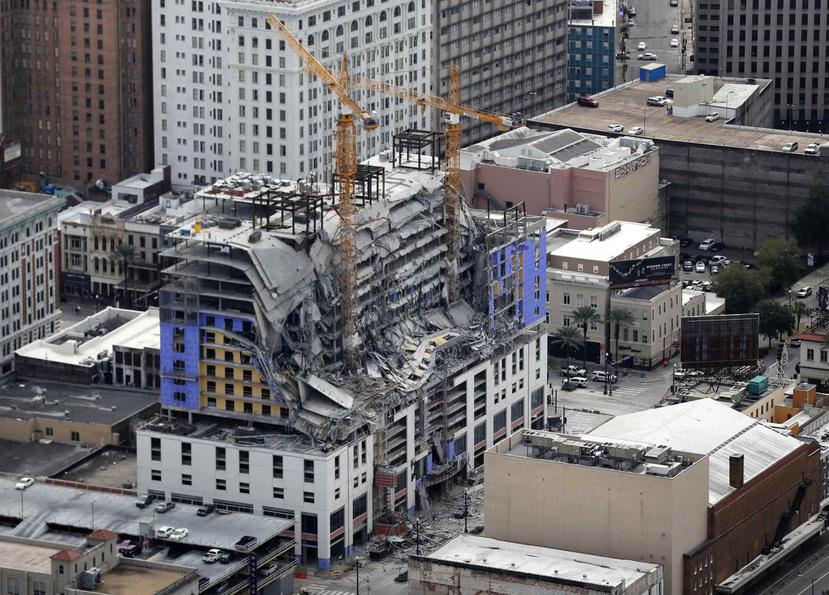 Desplome parcial de un hotel Hard Rock en construcción. (AP)