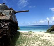 Un tanque de guerra en la playa Flamenco. (GFR Media/Archivo)