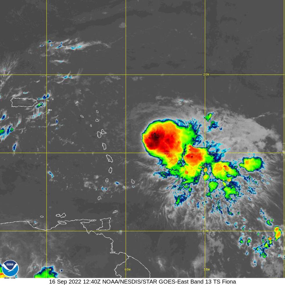 Imagen de satélite de la tormenta tropical Fiona al este de las Antillas Menores el 16 de septiembre de 2022.