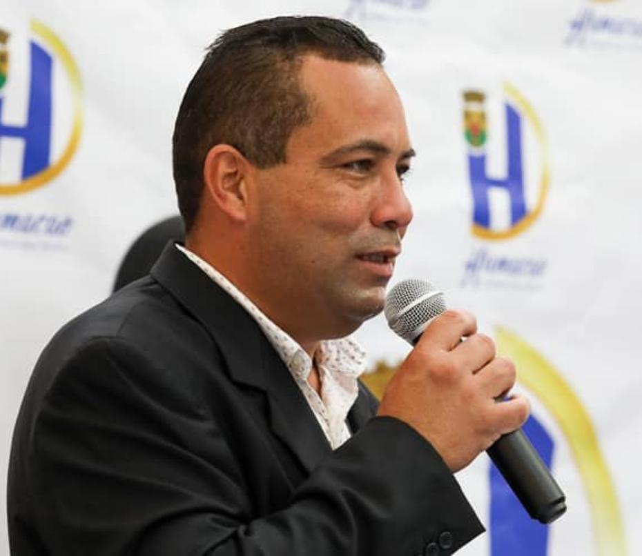 Reinaldo Vargas renunció a la alcaldía de Humacao el pasado 6 de mayo de 2022, el mismo día que su homólogo en Aguas Buenas, Javier García. Ambos fueron arrestados y acusados el mismo día por corrupción pública.