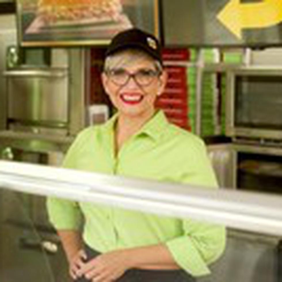 Chef Marilyn confecciona paso a paso la nueva pizza de Subway 