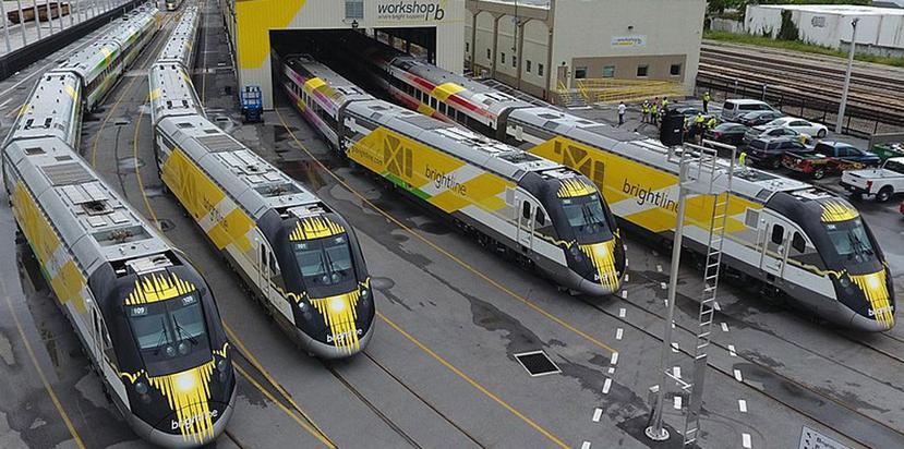 Imagen de los trenes de la compañía Brightline en Florida. (GFR Media)