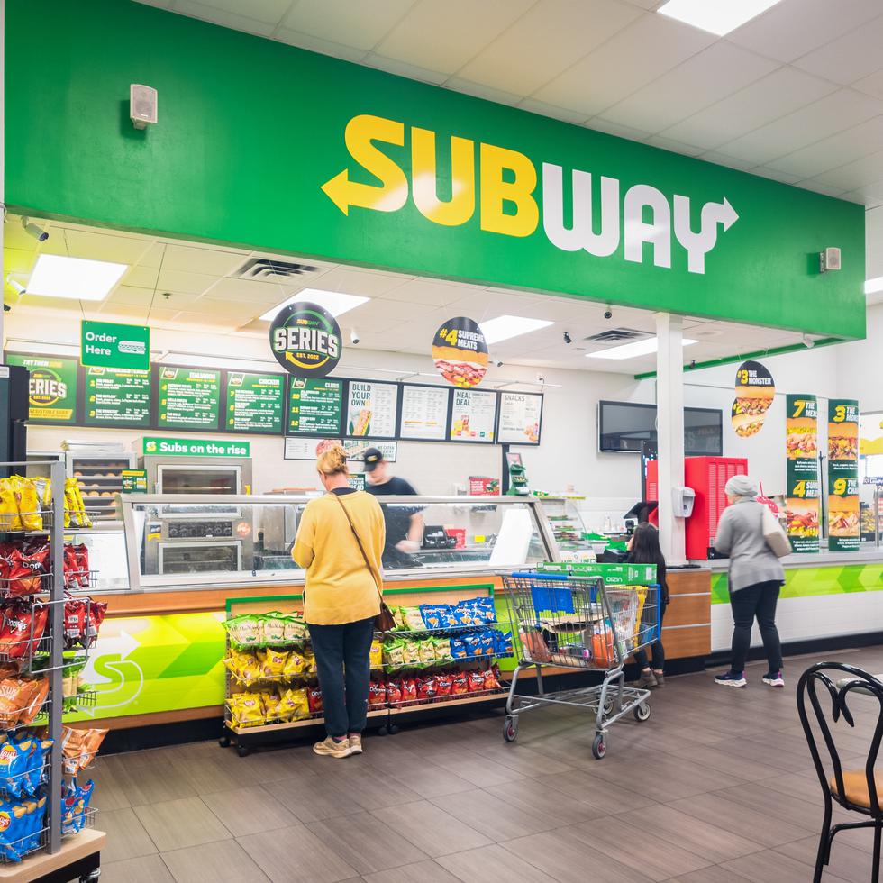 Subway es la octava cadena de restaurantes más grande de Estados Unidos, con 9,800 millones de dólares en ventas nacionales a través de 20,810 locales el año pasado.
