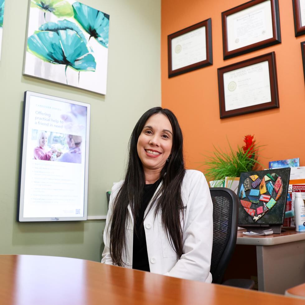 La hematóloga oncóloga Mirelis Acosta Rivera, quien trabaja en FDI Clinical Research y en el Centro de Cáncer del Hospital Auxilio Mutuo.