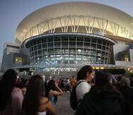 El Coliseo de Puerto Rico albergará su primer espectáculo masivo el sábado, 26 de junio, cuando se presente en concierto Gilberto Santa Rosa.