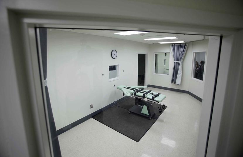 Foto tomada el 21 de septiembre de 2010 de la cámara de inyecciones letales en la prisión estatal de San Quentin, en California. (AP)