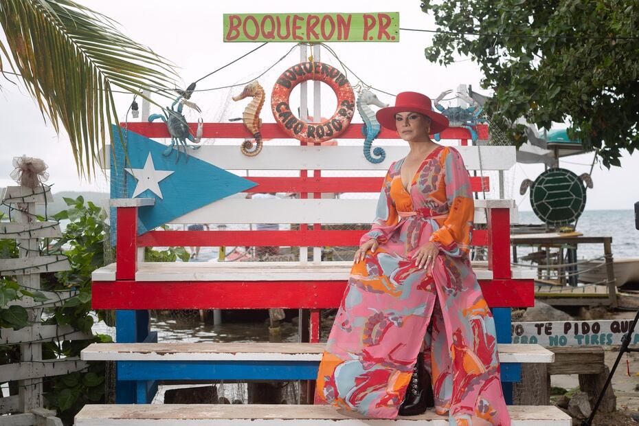 La cantante puertorriqueña regresó a la isla para grabar el video de su primer sencillo en el poblado de Boquerón.