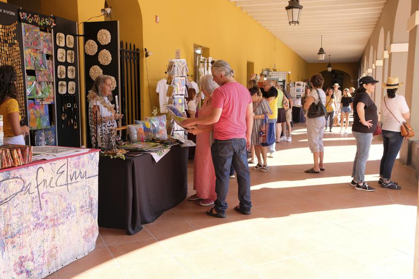 La tradicional Feria de Artesanías de las Fiestas de la Calle San Sebastián se llevarán a cabo de forma presencial, siguiendo las medidas para la prevención del Covid-19.