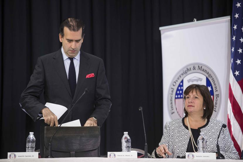 En la foto, el presidente de la JSF, José Carrión y la directora ejecutiva, Natalie Jaresko. (GFR Media)
