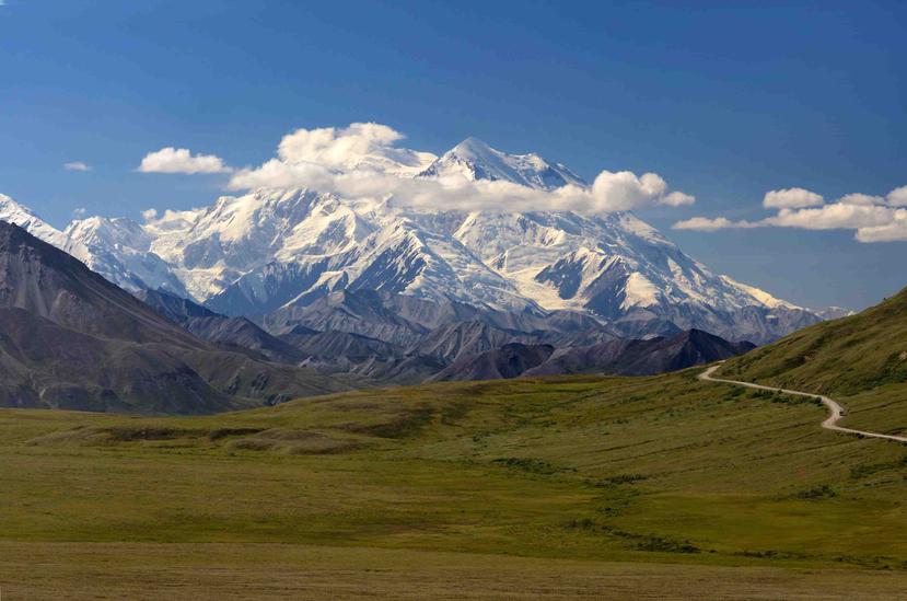 En el Mount McKinley, en Alaska, se encuentra el pico más elevado de Norteamérica.