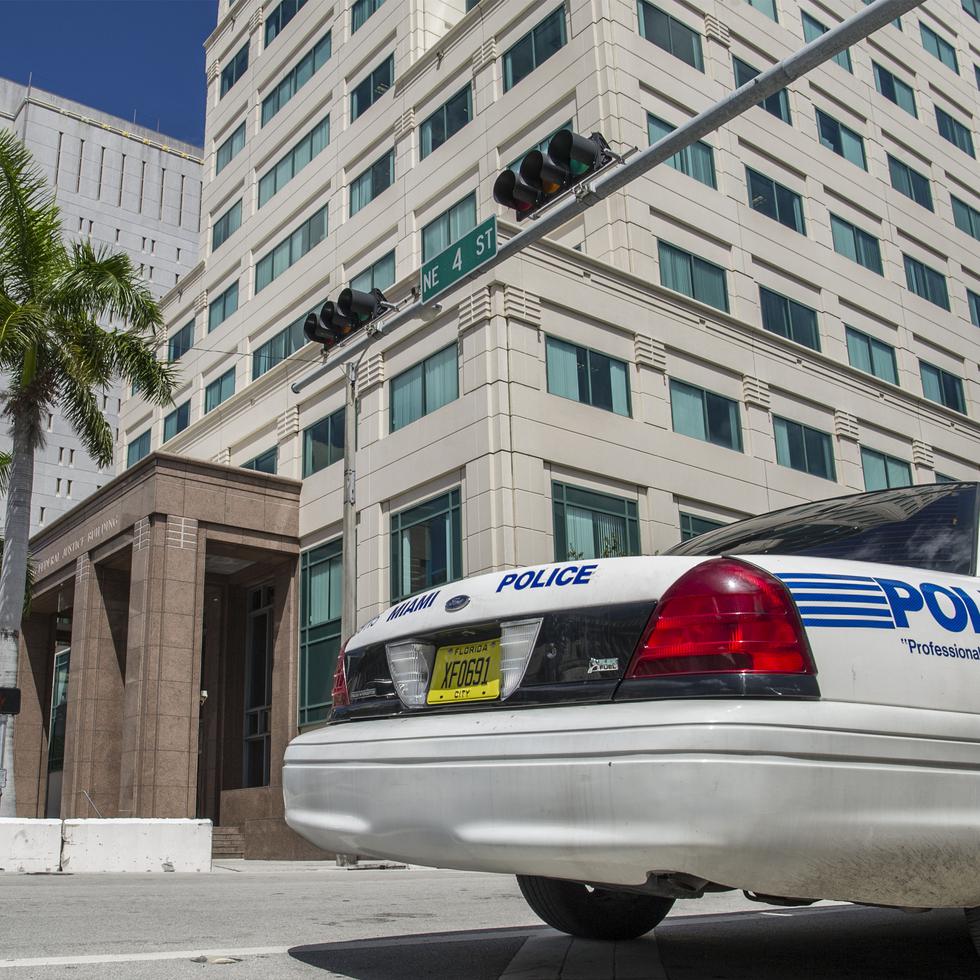 Vista de un coche patrulla de la policía de Florida.