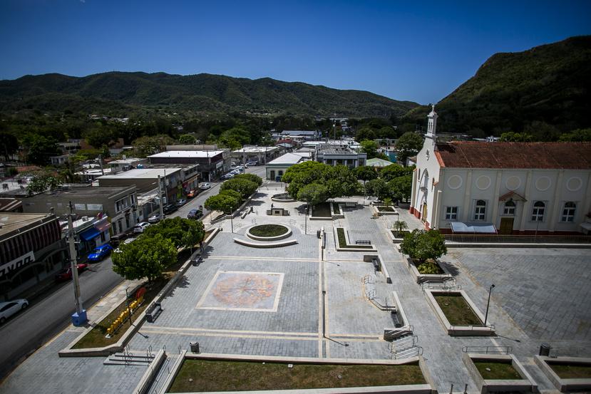 La plaza pública de Peñuelas.