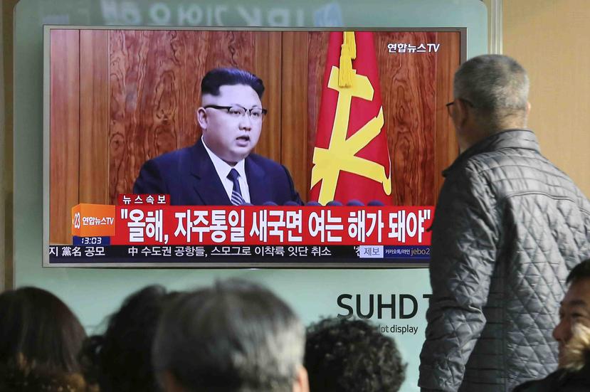 El líder norcoreano Kim Jong-Un dando un mensaje televisivo. (AP)