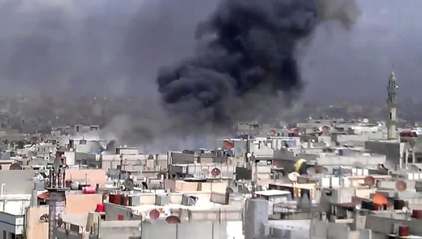 La Coalición Nacional Siria dijo que la aviación rusa bombardea a civiles. (Toma pantalla / YouTube)