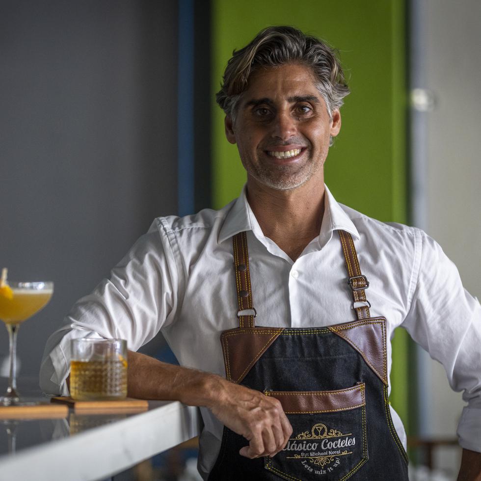 El mixólogo Michael Norat preparará en Santurce sus mejores cócteles durante el mes de agosto como parte del Culinary U Pop Up Bar.