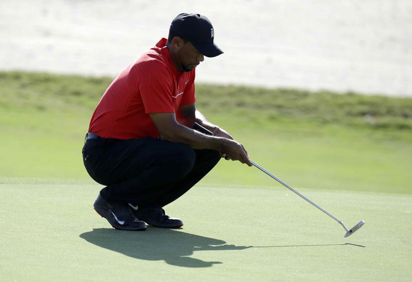 "Se siente bien estar de regreso, competir y tratar de vencer a los mejores jugadores del mundo", señaló Woods. (AP)