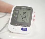 Cómo medir la presión arterial correctamente en casa