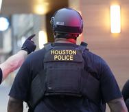 Policías de Houston, Texas, en una foto de archivo.