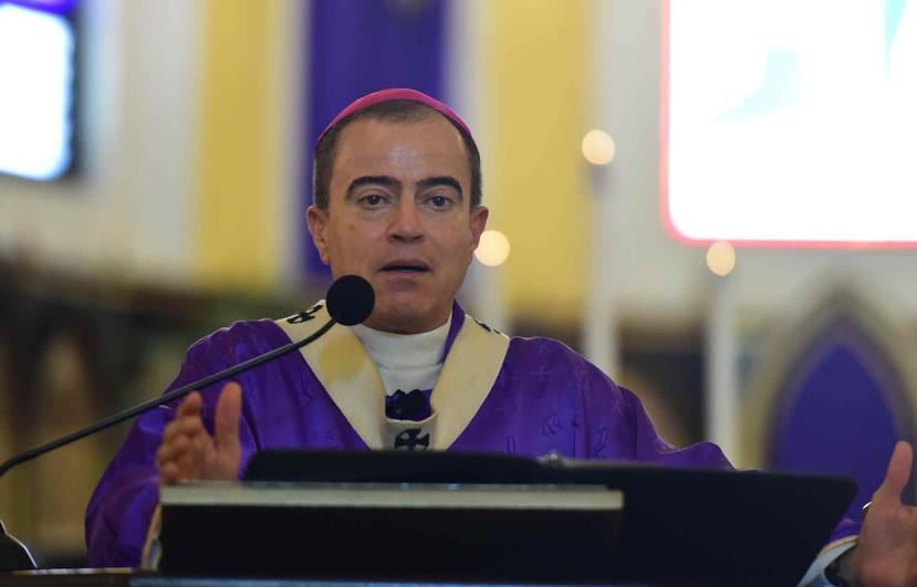 González Nieves aseguró que los propios obispos en Puerto Rico tienen el poder para decidir si dejarán de emitir las licencias de matrimonio civil, acción para la que no necesitan permiso del Vaticano.