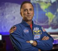 NASA astronaut Joe Acaba poses for a portrait, Wednesday, Sept. 16, 2020, in the Blue Flight Control Room at NASA’s Johnson Space Center in Houston. Photo Credit: (NASA/Bill Ingalls)