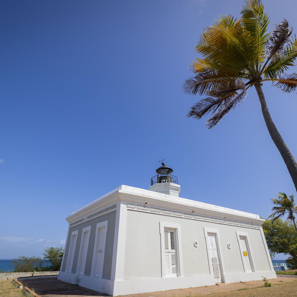 Puerto Mulas Lighthouse in Vieques.