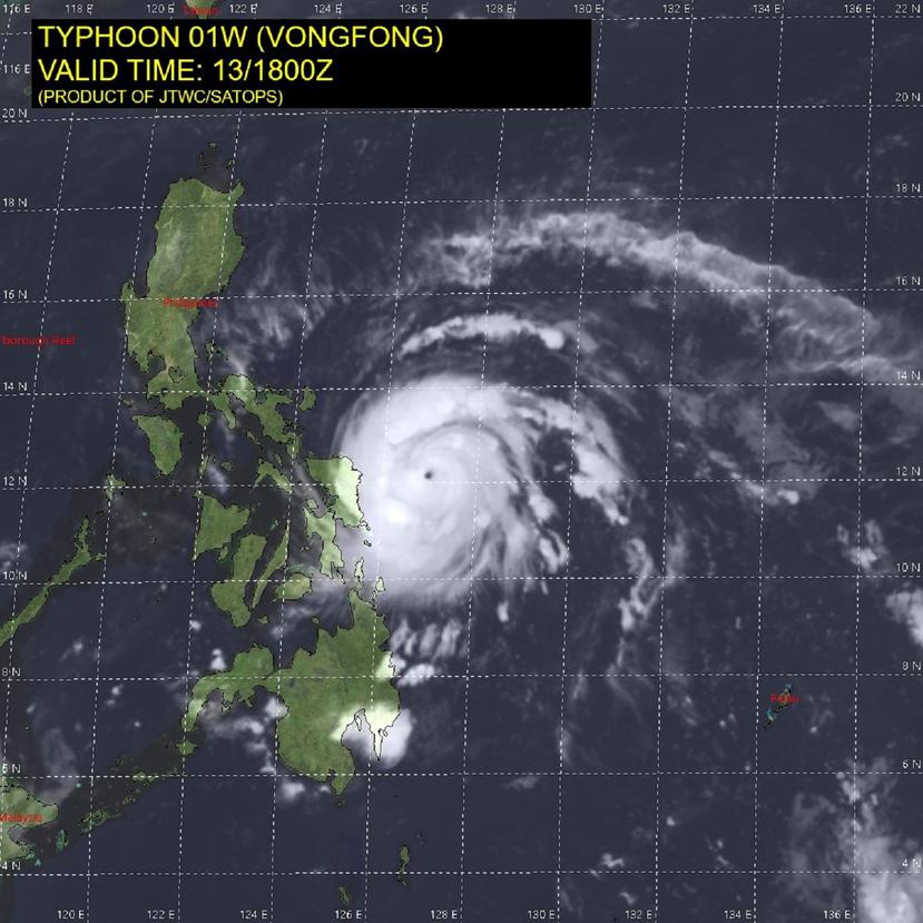 El tifón Vongfong podría alcanzar vientos sostenidos de 132 millas por hora. (Joint Typhoon Warning Center)