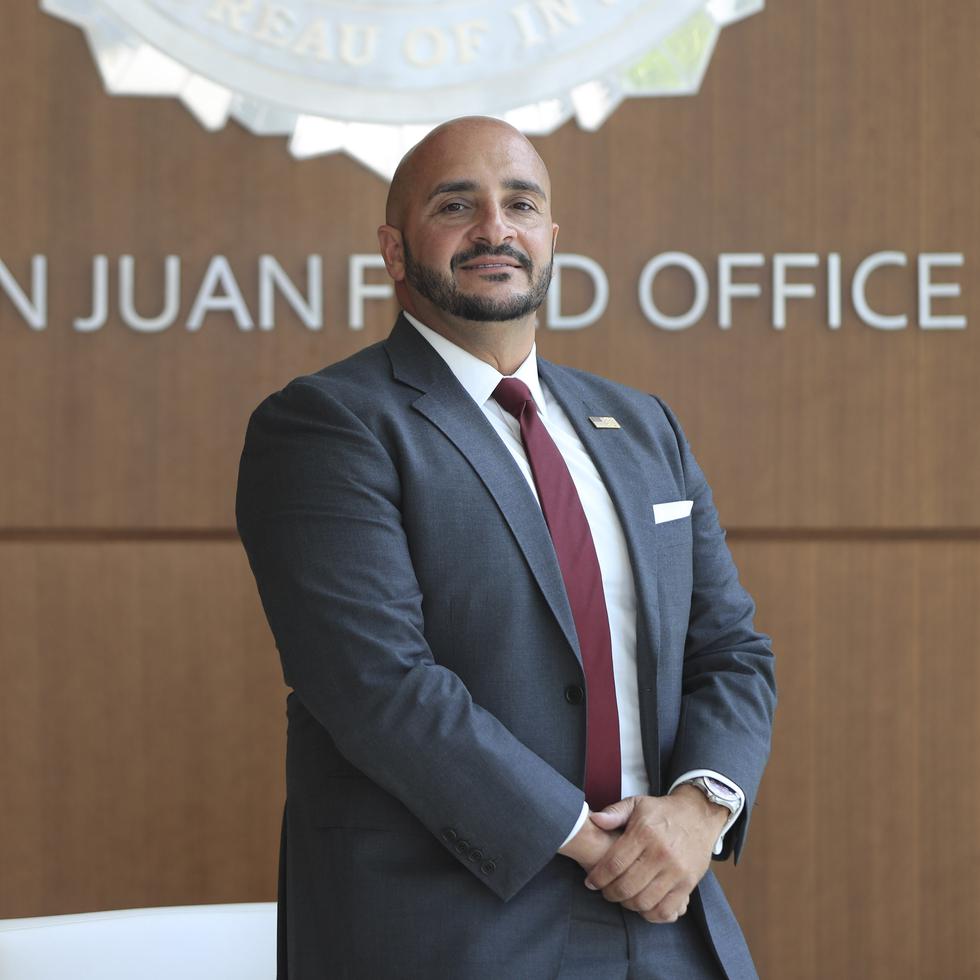 Joseph González recibió a El Nuevo Día en su oficina para hablar de su primer año a cargo de la oficina del FBI en Puerto Rico.