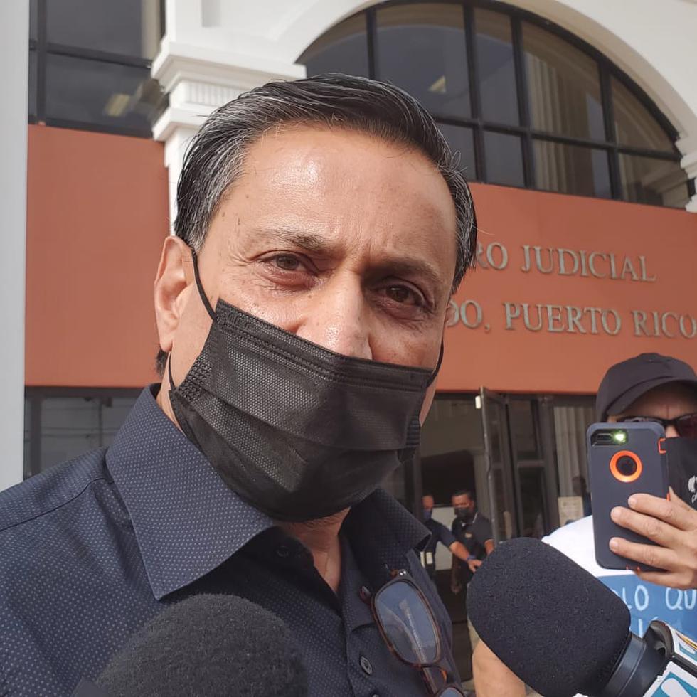 Zalil A. Zaveri llega al tribunal de Fajardo para enfrentar una vista preliminar.