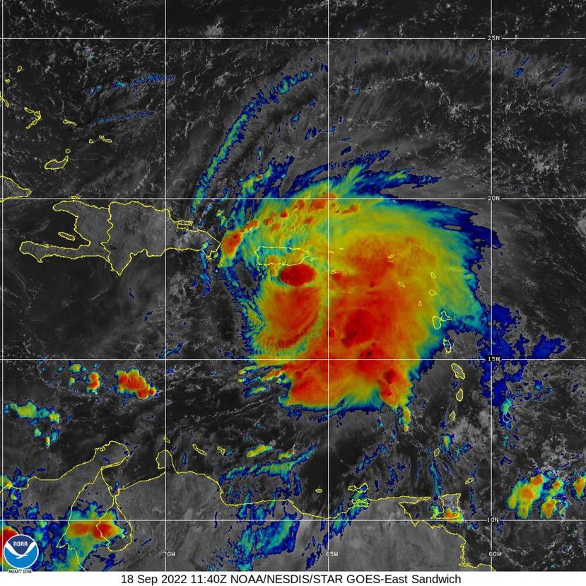 Imagen infrarroja del satélite GOES-East que muestra la tormenta tropical Fiona. Esta imagen, tomada en la mañana del 18 de septiembre de 2022, es una combinación del análisis a GeoColor (visible) e infrarrojo.