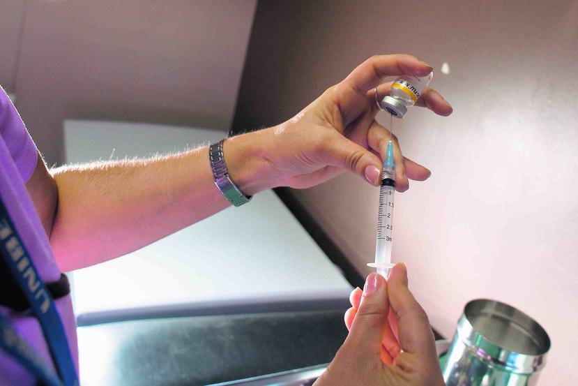 Sobre 240,000 personas se han vacunado contra la influenza, según el Departamento de Salud. (GFR Media)