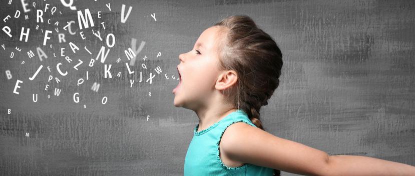 Aunque los niños con apraxia entienden más de lo que hablan, su comprensión tampoco es la adecuada comparada con la de los niños de su edad. (Shutterstock)