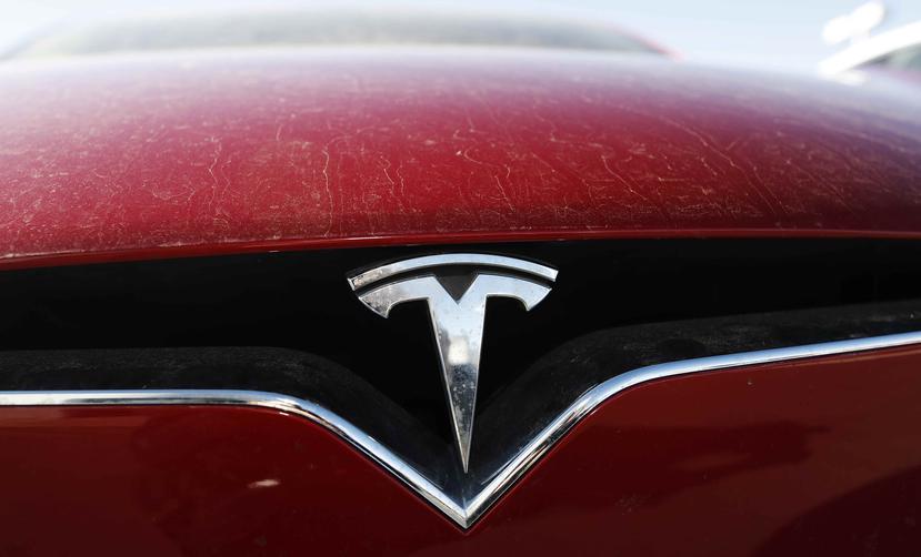 Tesla indicó que en la nueva planta se ensamblarán baterías y vehículos, comenzando con su próxima línea de camionetas Model Y. (AP / David Zalubowski)