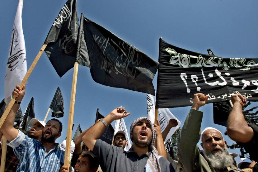 La organizaciones yihadistas aseguran que los musulmanes que residen en Occidente se encuentran en peligro ante el ascenso de los "movimientos derechistas". (EFE)