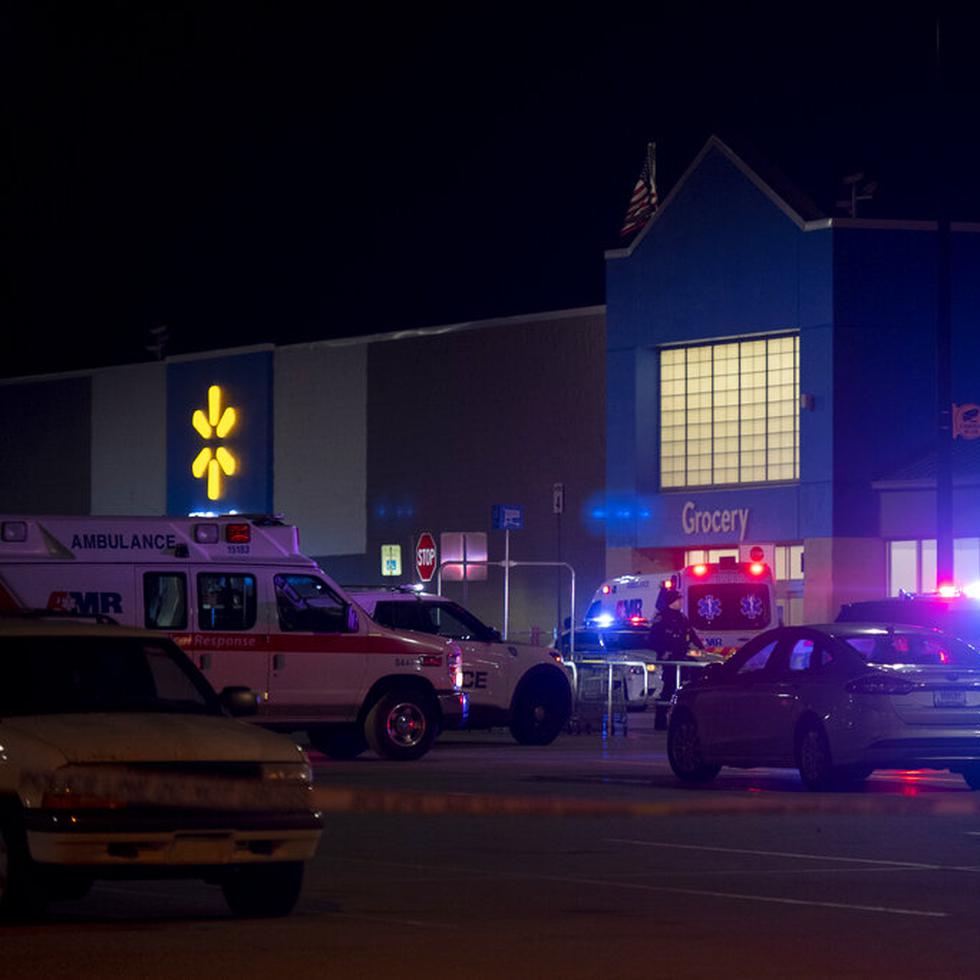 De momento, la Policía no sabe a cuántas personas más disparó Mosley aparte de la empleada y podría haber otras víctimas que huyeron del lugar. (MaCabe Brown /Evansville Courier & Press vía AP)