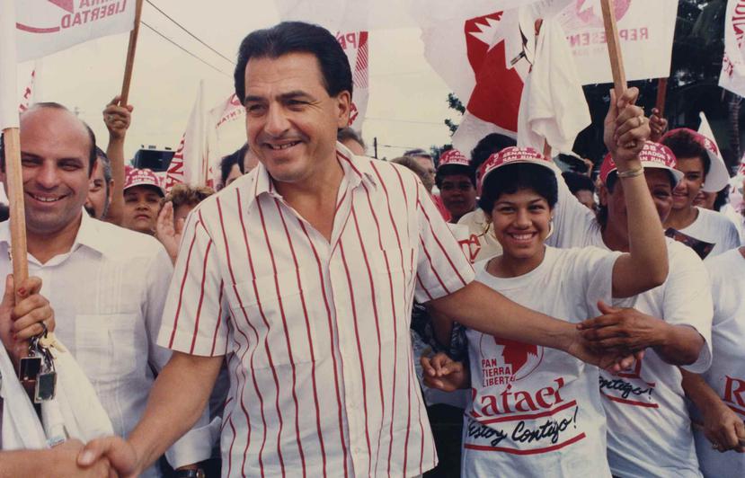 Rafael Hernández Colón en una actividad el 26 de octubre de 1988. (GFR Media)