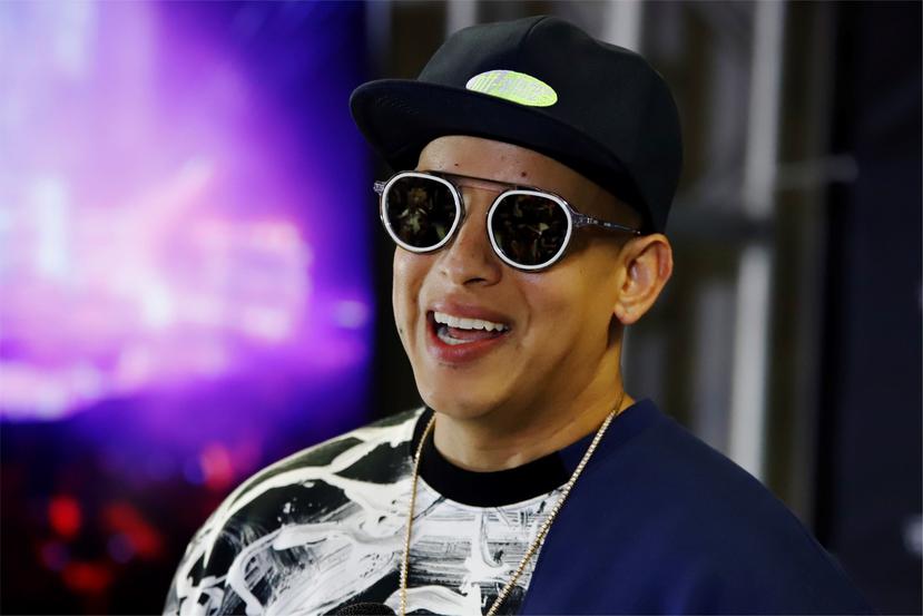 Daddy Yankee dijo que Con calma es un " “un #tbt actualizado del 2019” del tema Informer, lanzado por Snow en 1992. (EFE)