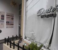 El negocio Dude's Diner sufrió dos escalamientos durante la misma semana.