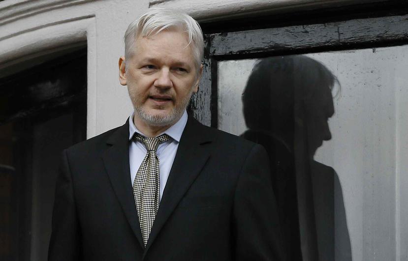Assange, de 45 años, se refugió en la embajada de Ecuador en Londres en 2012 para evitar la extradición a Suecia. (AP)