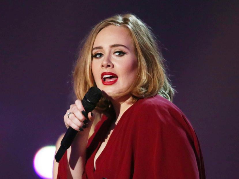 Para Adele, ese espectáculo no tiene mucho que ver con la música. (Archivo / AP)