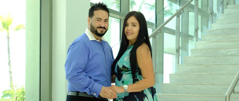 Carlos Ortiz y Rebeca Cintrón  se casan este jueves con una celebración por todo lo alto. (Foto: Suministrada)
