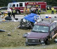La escena después del accidente vial en que un hombre murió junto con sus cuatro hijas cerca de Townsend, Delaware, el 6 de julio del 2018. (AP)