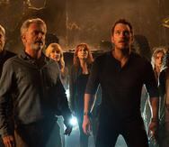 La película "Jurassic World Dominion" reúne los elencos principales de las dos etapas de la franquicia, pero el resultado del junte no es el deseado o esperado.