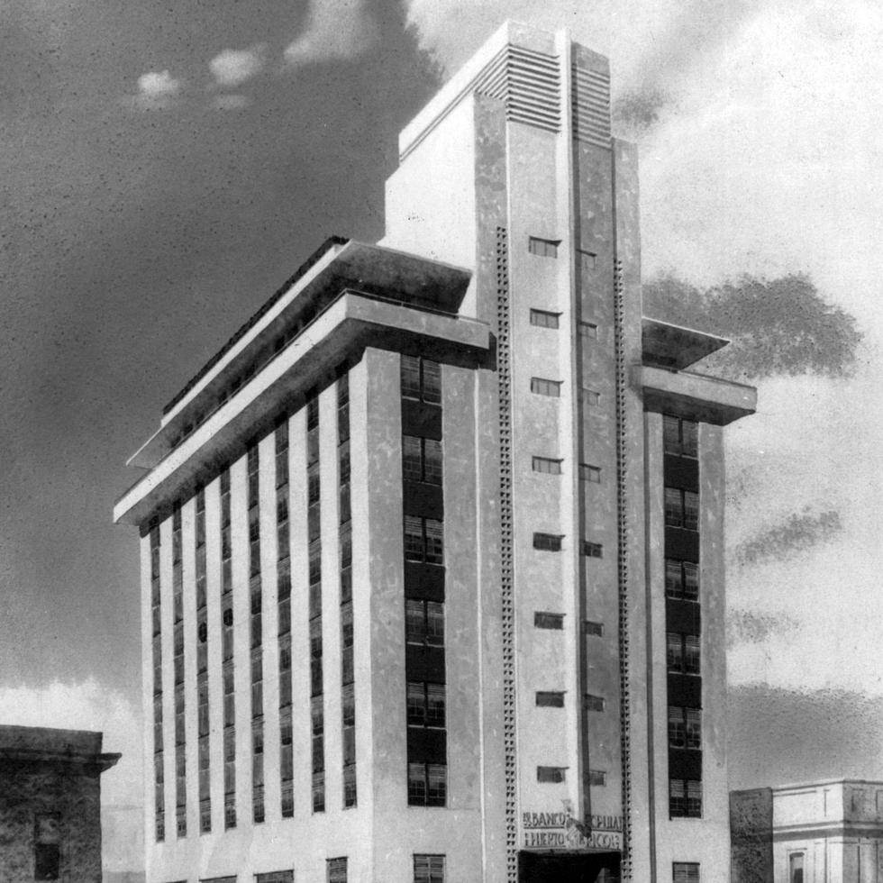 Vista de la primera sede de Banco Popular en el Viejo San Juan, construida durante los años de la Gran Depresión.