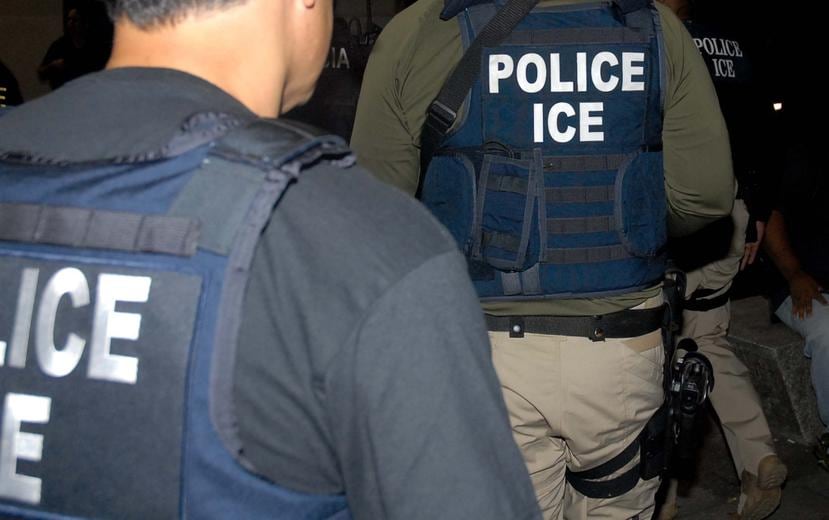 El Servicio de Inmigración y Control de Aduanas (ICE, por sus siglas en inglés) tomó la jurisdicción de los arrestados. (GFR Media)