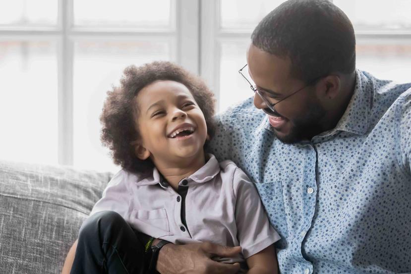 La forma más efectiva de disciplinar a los niños es ponerles atención para fomentar los buenos comportamientos y desalentar los malos. (Shutterstock)