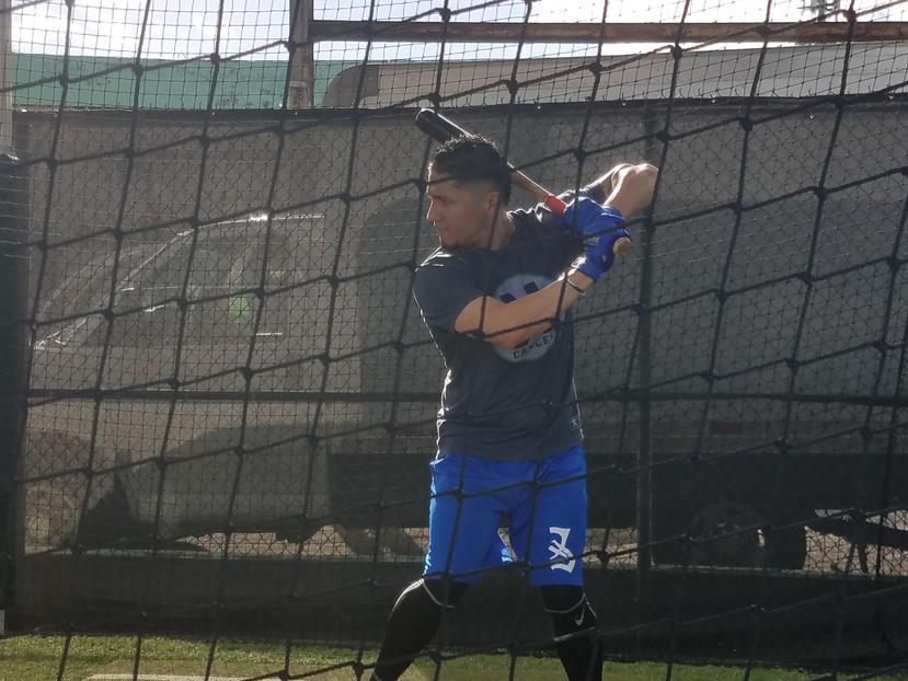 Michael Pérez lleva varios días entrenando con los Cangrejeros de Santurce para ver acción en lo que resta del torneo invernal.